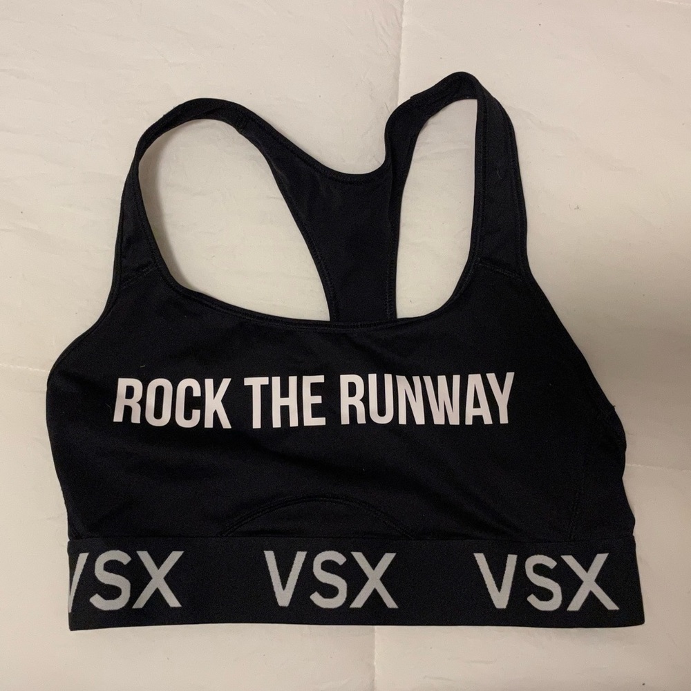 Victoria’s secret black sports bra